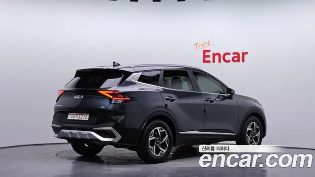 Kia Sportage Sportage 5-е поколение Дизель 2.0 4WD — Фото автомобиля 2