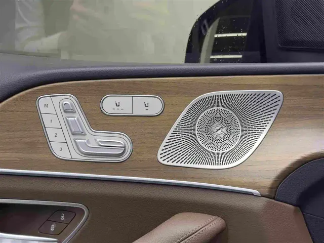 Mercedes-Benz GLE-Class — Фото автомобиля 15
