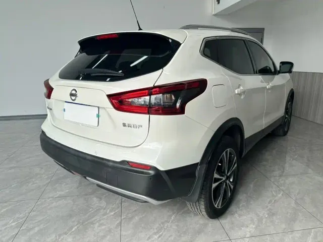 Nissan Qashqai — Фото автомобиля 6
