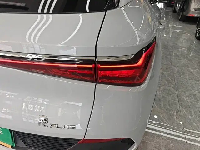 BYD Yuan PLUS — Фото автомобиля 7