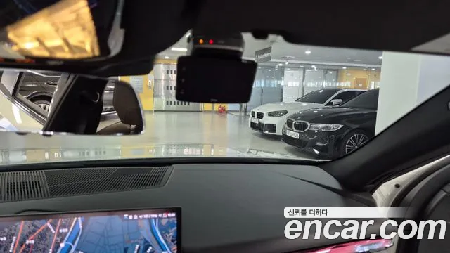 BMW 5 Series G60 — Фото автомобиля 20