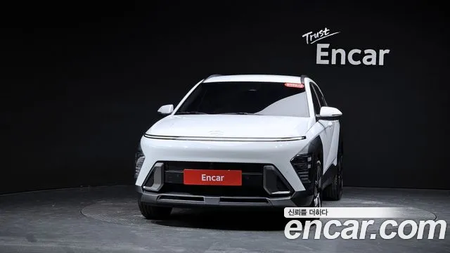 Hyundai Kona SX2 — Фото автомобиля 3