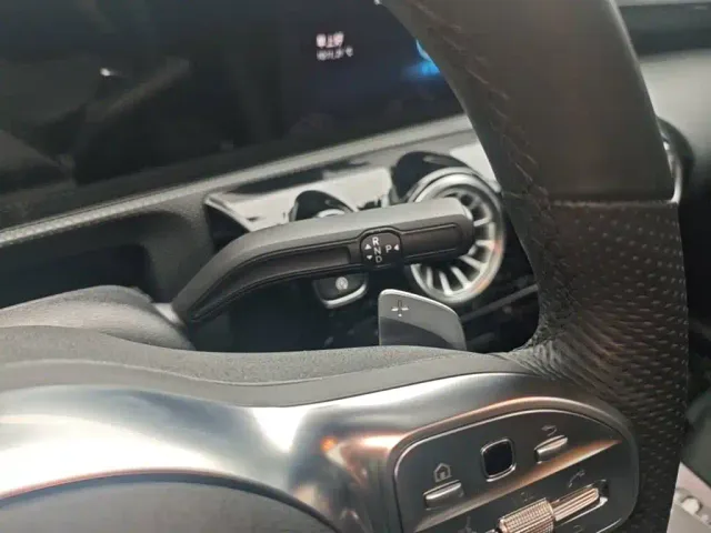 Mercedes-Benz A-Class — Фото автомобиля 13