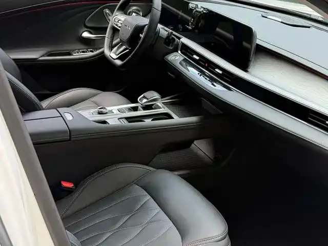 Chery Arrizo 8 — Фото автомобиля 11