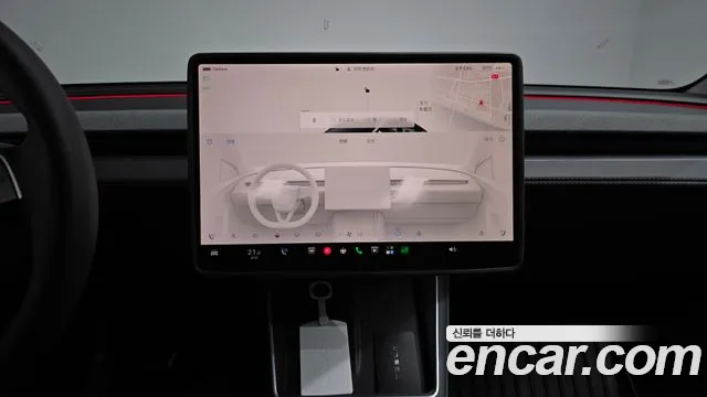 Tesla Model Y — Фото автомобиля 20