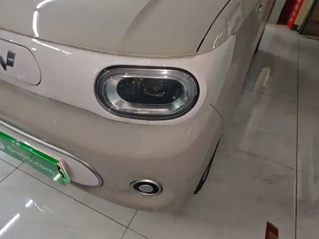 Wuling Hongguang Mini EV — Фото автомобиля 23