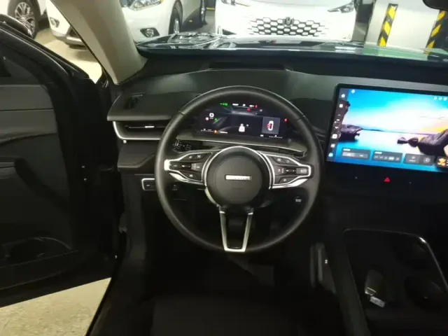Haval H6 — Фото автомобиля 10