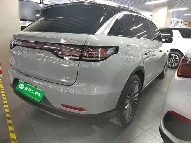 Leapmotor C11 — Фото автомобиля 6
