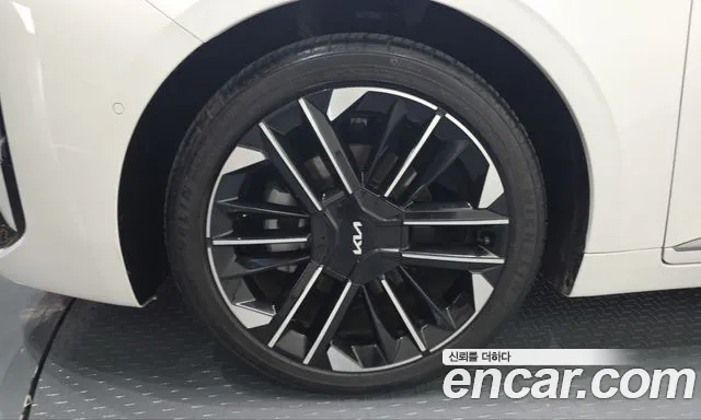 Kia K8 (New) Hybrid — Фото автомобиля 5