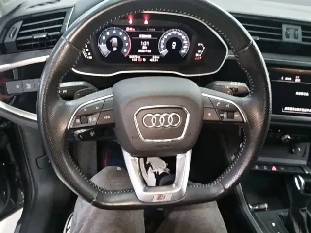 Audi Q3 Sportback — Фото автомобиля 6