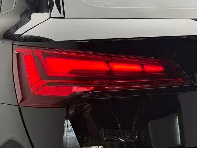 Audi Q5L — Фото автомобиля 15