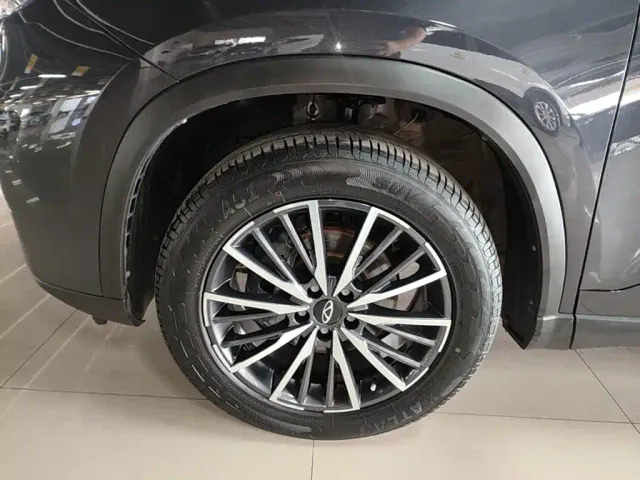 Chery Tiggo 8 PLUS — Фото автомобиля 22