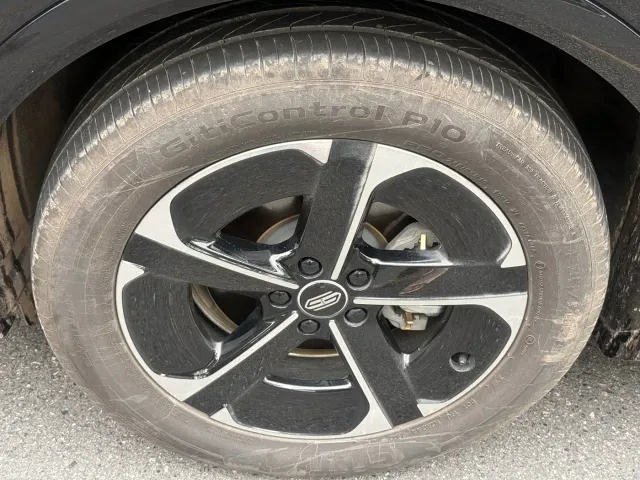 Shangjie SUV — Фото автомобиля 3