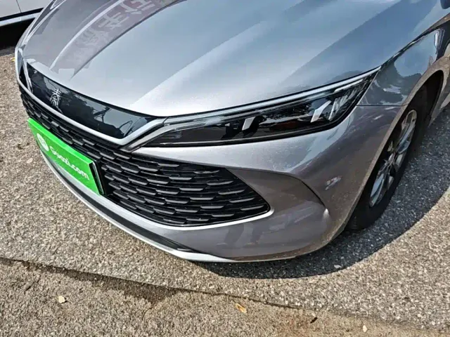 BYD Qin L — Фото автомобиля 23