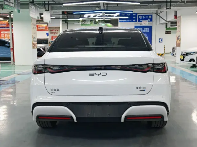 BYD Seal 06 — Фото автомобиля 4