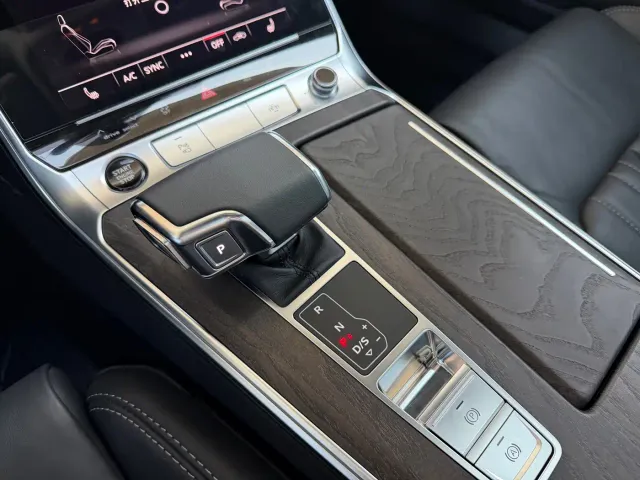 Audi A6L — Фото автомобиля 13
