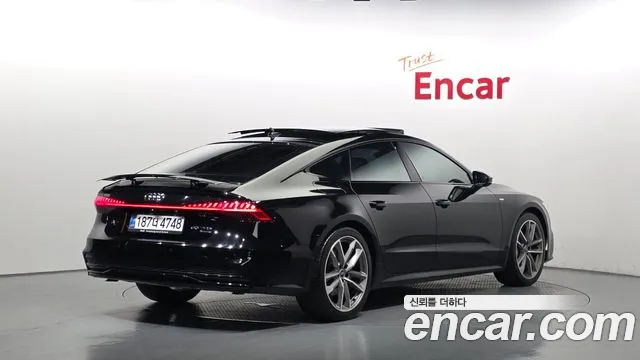 Audi A7 4K — Фото автомобиля 2