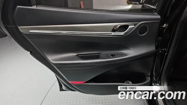 Hyundai Grandeur Grandeur (New) — Фото автомобиля 14