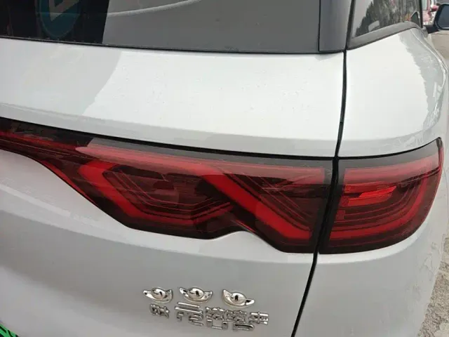 BYD Yuan UP — Фото автомобиля 7