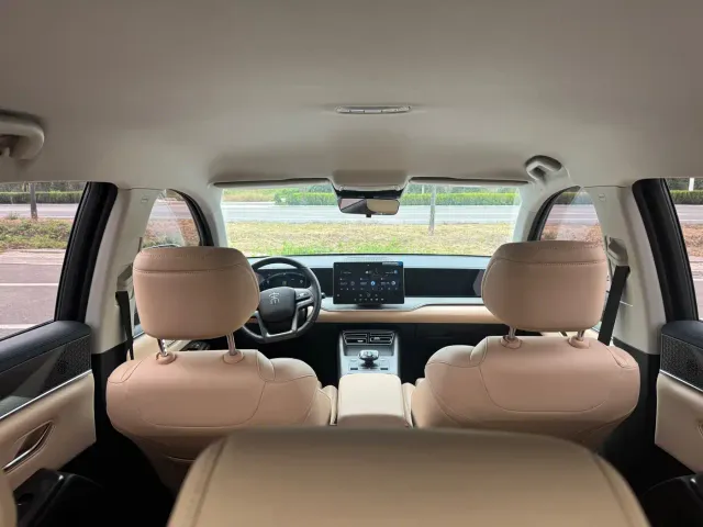 BYD Song Pro — Фото автомобиля 9