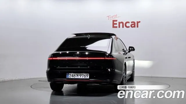 Hyundai Grandeur GN7 — Фото автомобиля 4