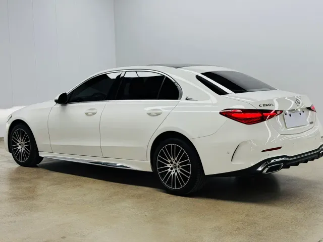 Mercedes-Benz C-Class — Фото автомобиля 6