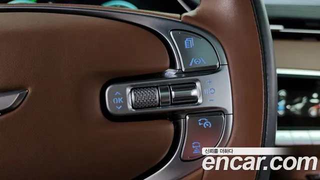 Genesis GV70 2.5T Бензин AWD — Фото автомобиля 12