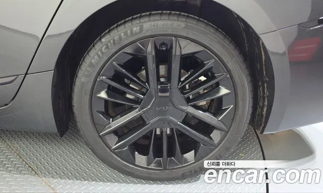 Kia K8 (New) Hybrid — Фото автомобиля 6