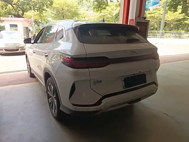 BYD Song PLUS — Фото автомобиля 4