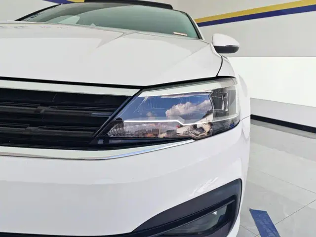 Volkswagen Lamando — Фото автомобиля 5