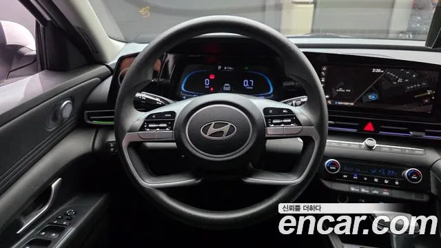 Hyundai Avante — Фото автомобиля 15