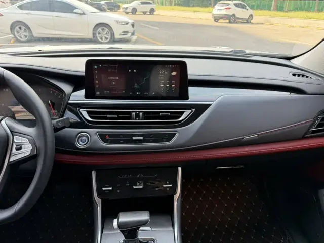 Changan CS75 — Фото автомобиля 3