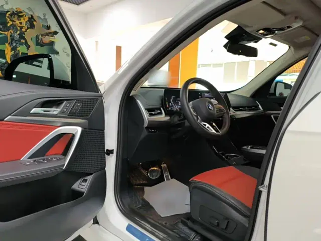 BMW X1 — Фото автомобиля 15