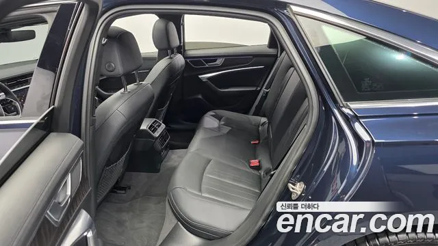 Audi A6 45 TFSI quattro Premium — Фото автомобиля 23