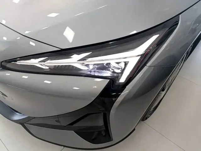 Arcfox Alpha S5 — Фото автомобиля 23