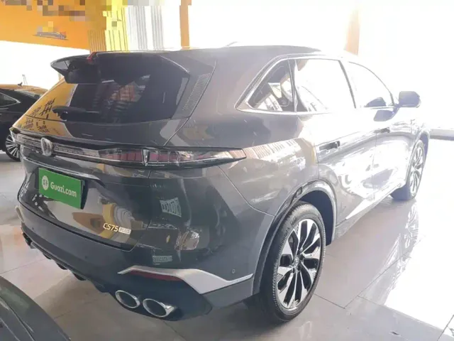 Changan CS75 Plus — Фото автомобиля 4