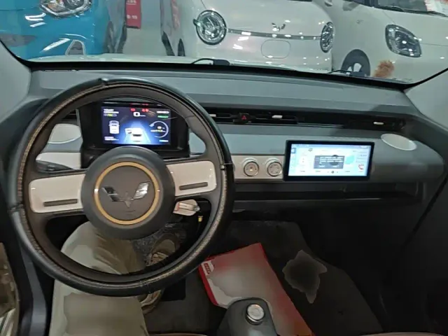 Wuling Hongguang Mini EV — Фото автомобиля 9