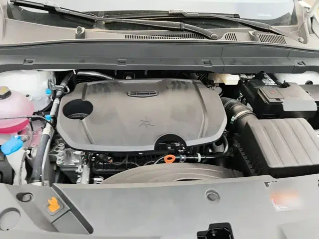 Geely Boyue — Фото автомобиля 19