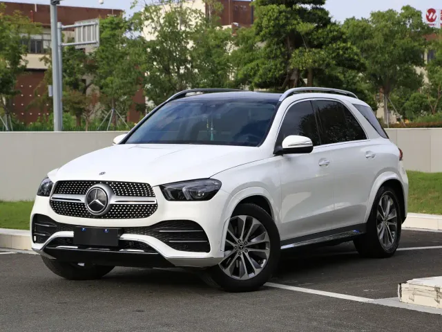 Фотография автомобиля — Mercedes-Benz GLE-Class