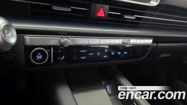 Hyundai Ioniq 6 — Фото автомобиля 25