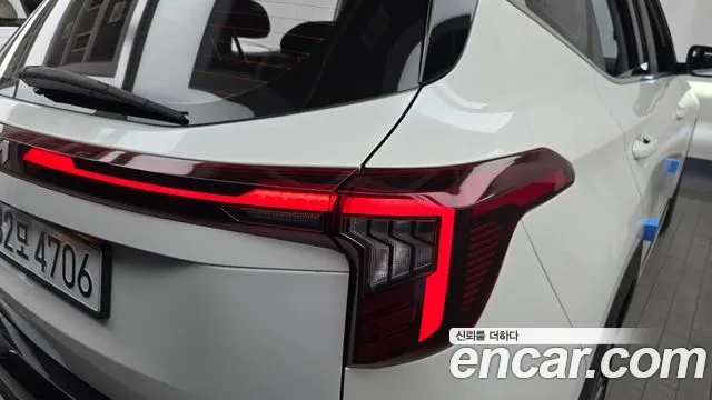Kia Seltos Новый Seltos Бензин 2.0 2WD — Фото автомобиля 21
