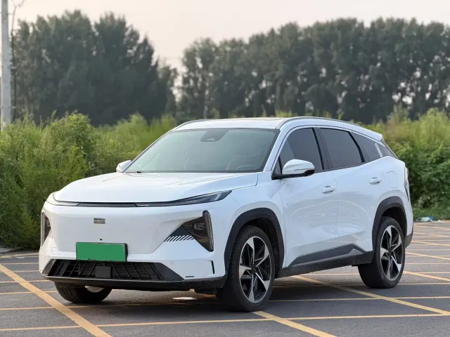 Фотография автомобиля — Geely Galaxy L7