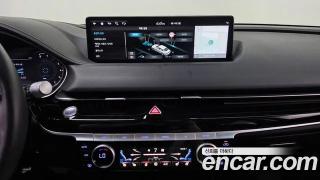 Genesis G80 Бензин 2.5 турбо AWD — Фото автомобиля 13