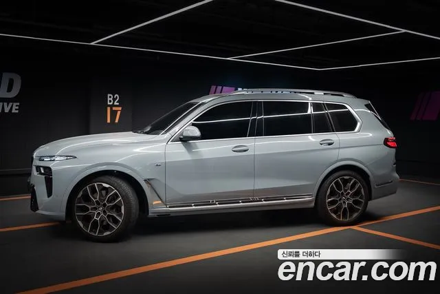 BMW X7 G07 — Фото автомобиля 3