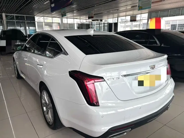 Cadillac CT5 — Фото автомобиля 7