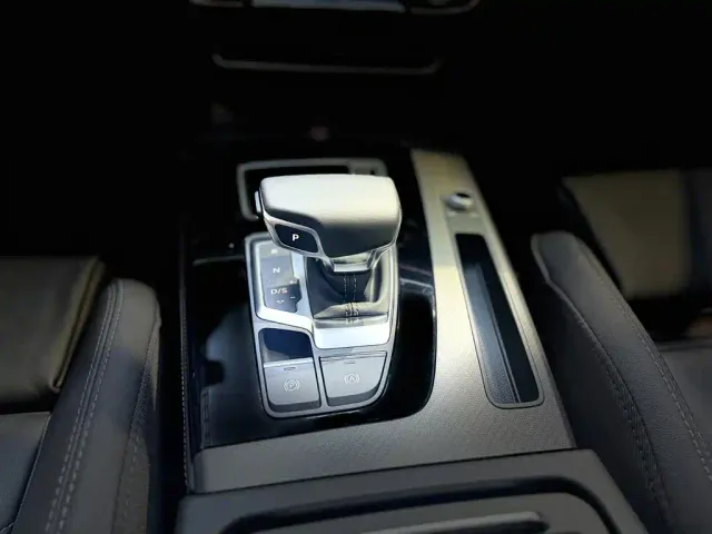 Audi Q5L — Фото автомобиля 17