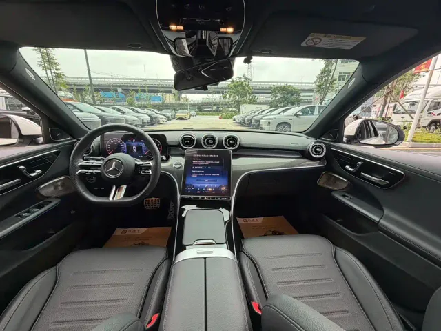 Mercedes-Benz C-Class — Фото автомобиля 11