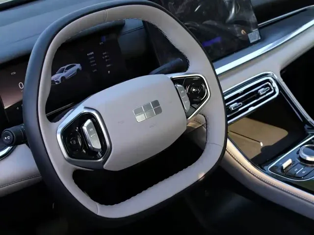 Geely Galaxy Stellar 6 — Фото автомобиля 5