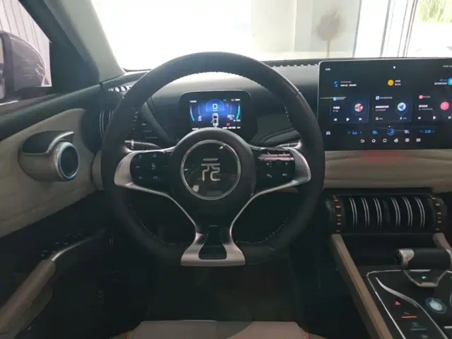 BYD Yuan PLUS — Фото автомобиля 10