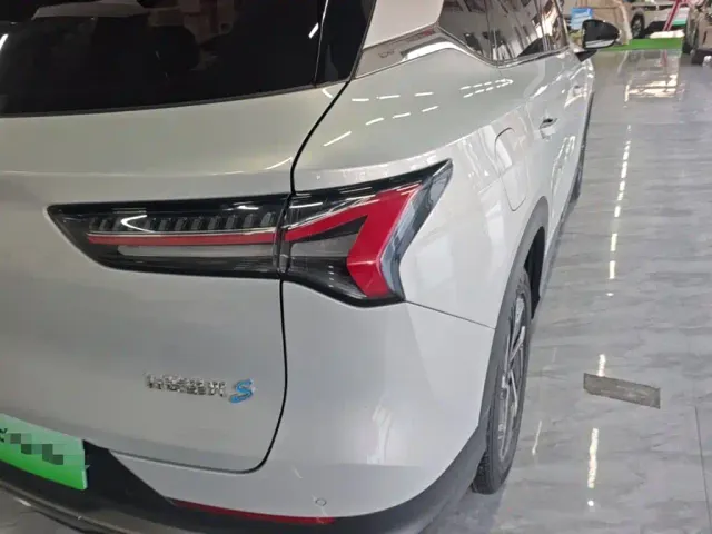 Wuling Starlight S — Фото автомобиля 7